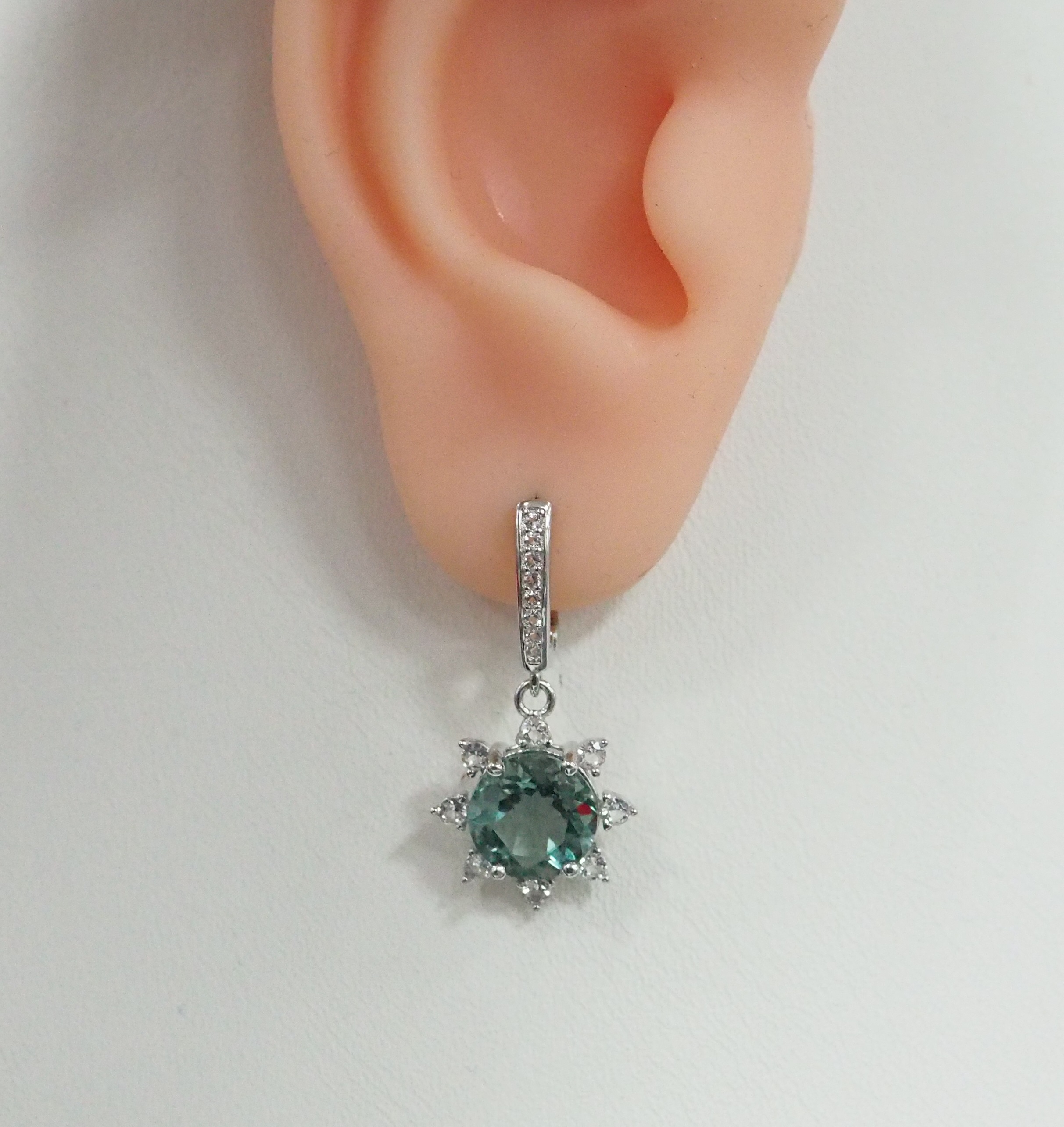 Серебряные серьги с флюоритами